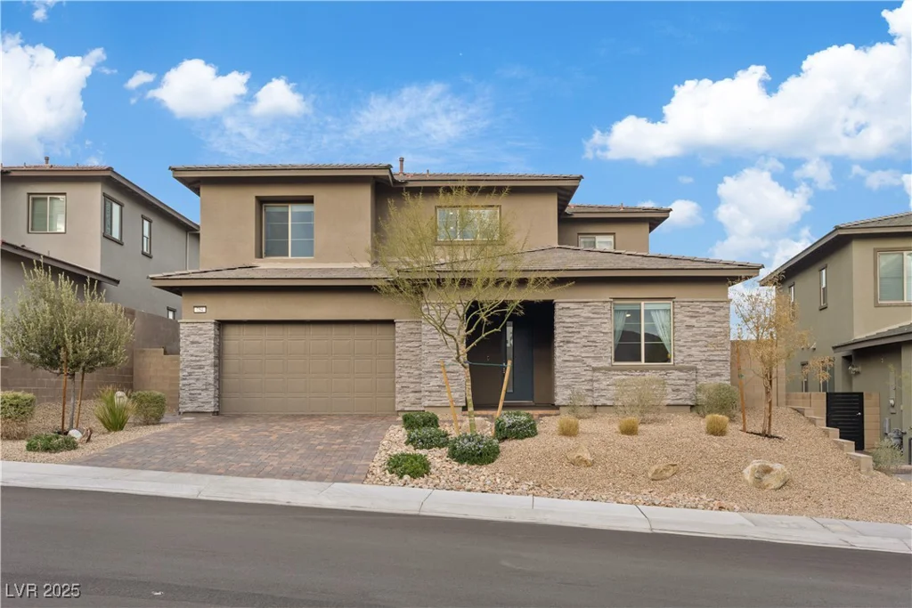 754 Spirit Lake, Las Vegas, NV 89138