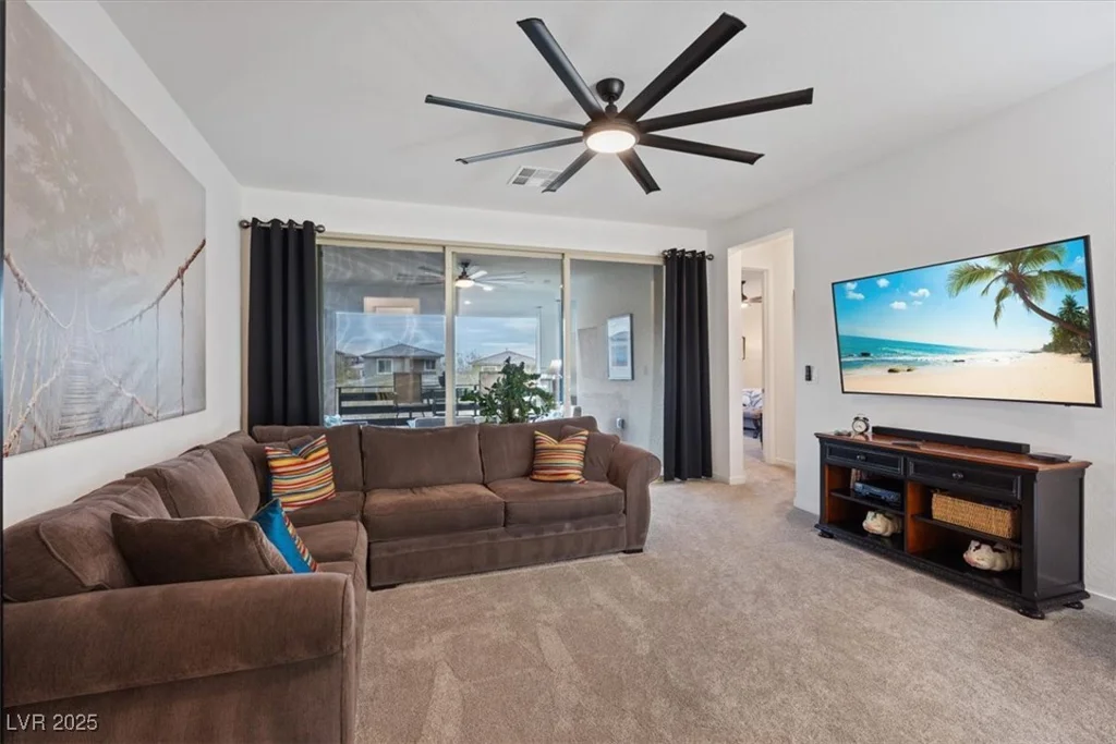 754 Spirit Lake, Las Vegas, NV 89138