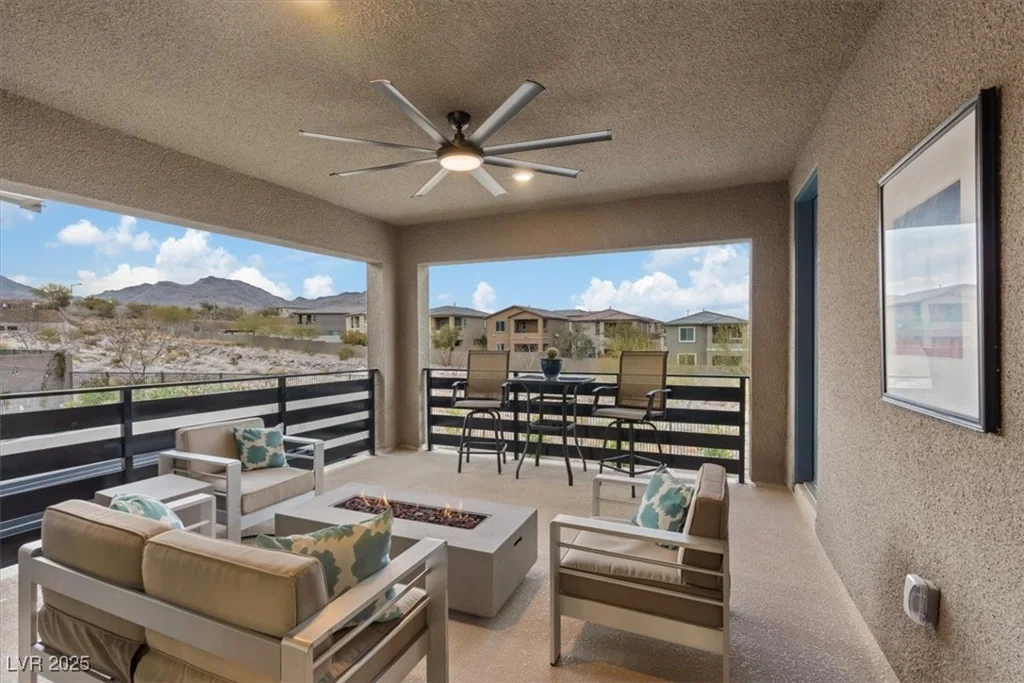 754 Spirit Lake, Las Vegas, NV 89138
