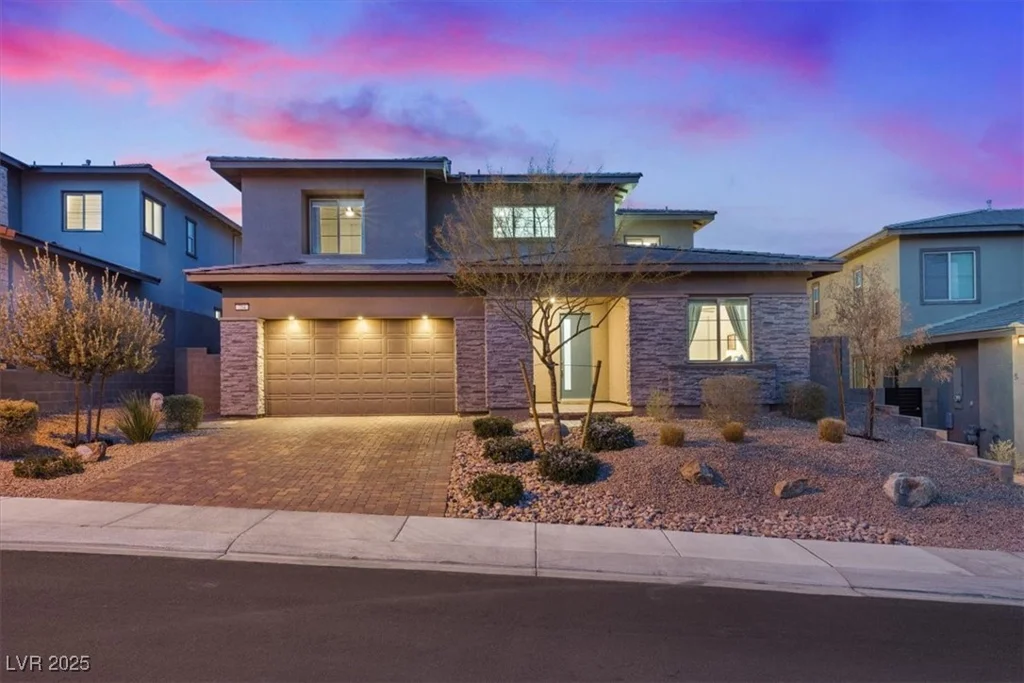 754 Spirit Lake, Las Vegas, NV 89138