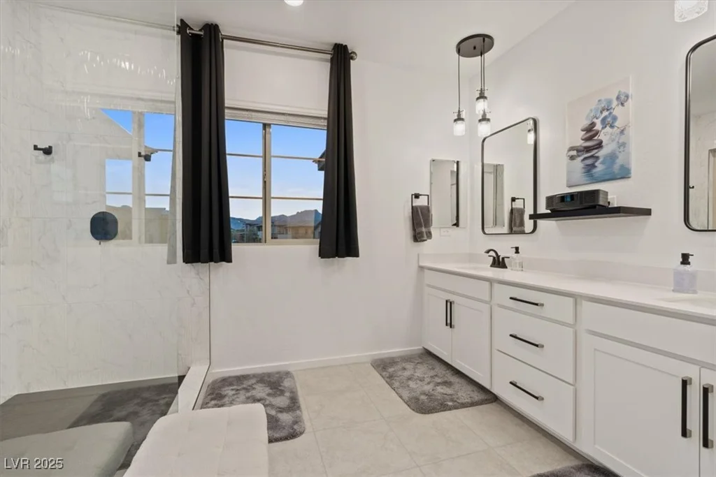 754 Spirit Lake, Las Vegas, NV 89138