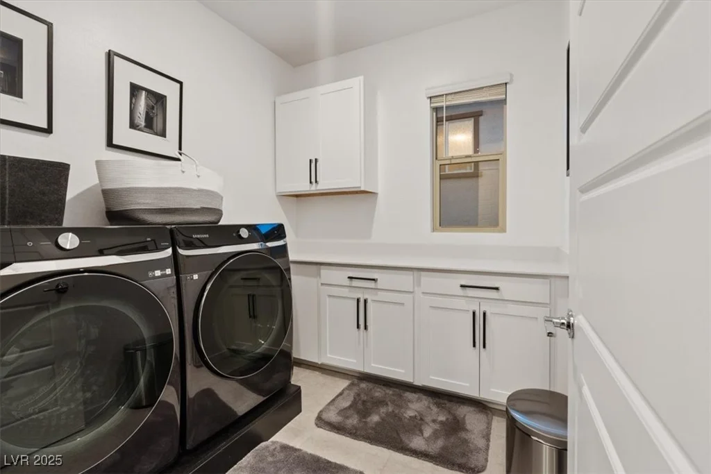 754 Spirit Lake, Las Vegas, NV 89138