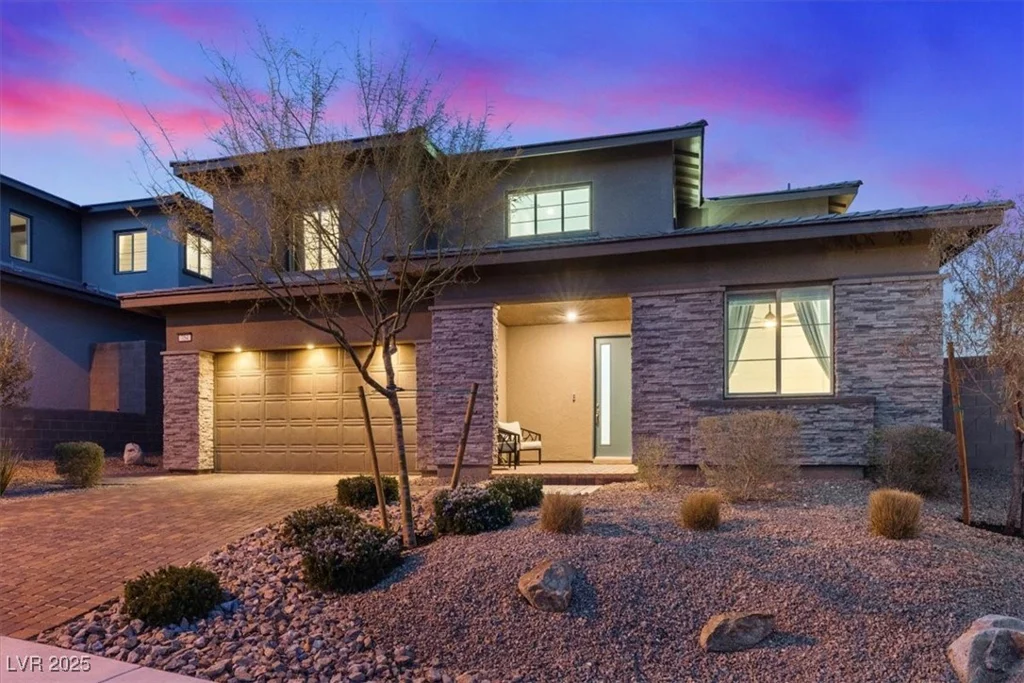 754 Spirit Lake, Las Vegas, NV 89138