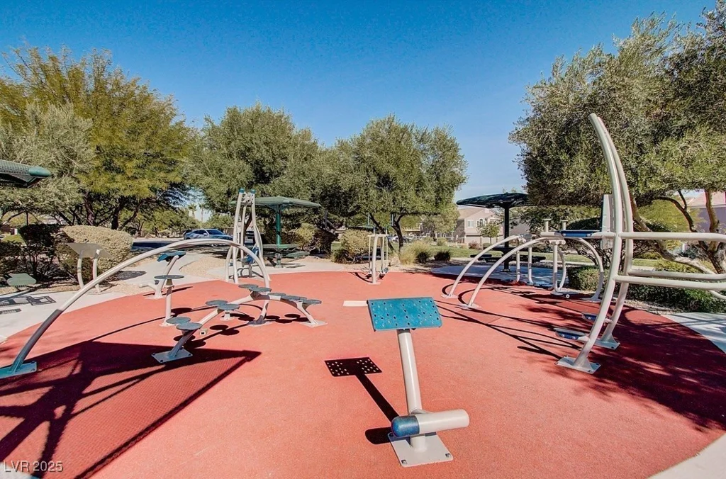 8811 Tomnitz, Las Vegas, NV 89178