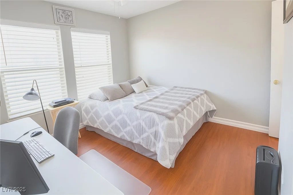 8811 Tomnitz, Las Vegas, NV 89178