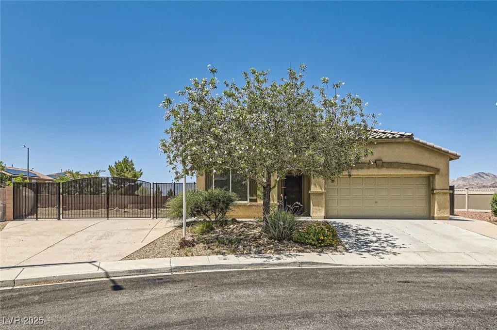 1197 Bear Head, Henderson, NV 89011