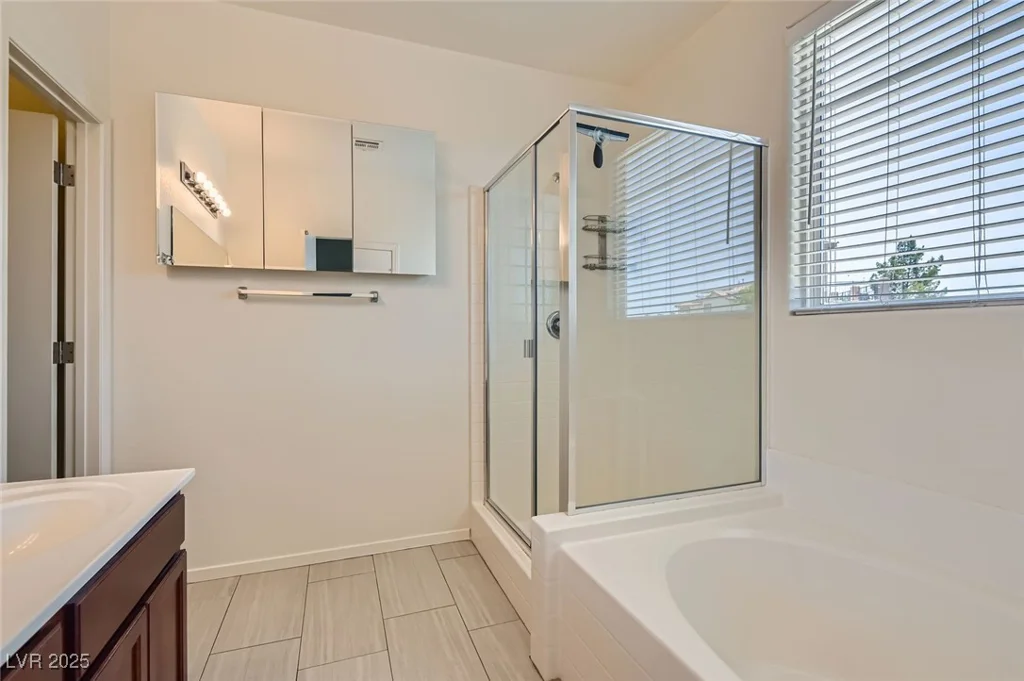 1197 Bear Head, Henderson, NV 89011