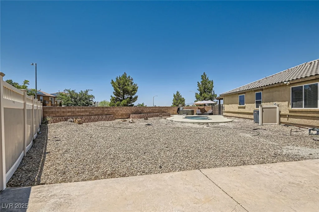 1197 Bear Head, Henderson, NV 89011