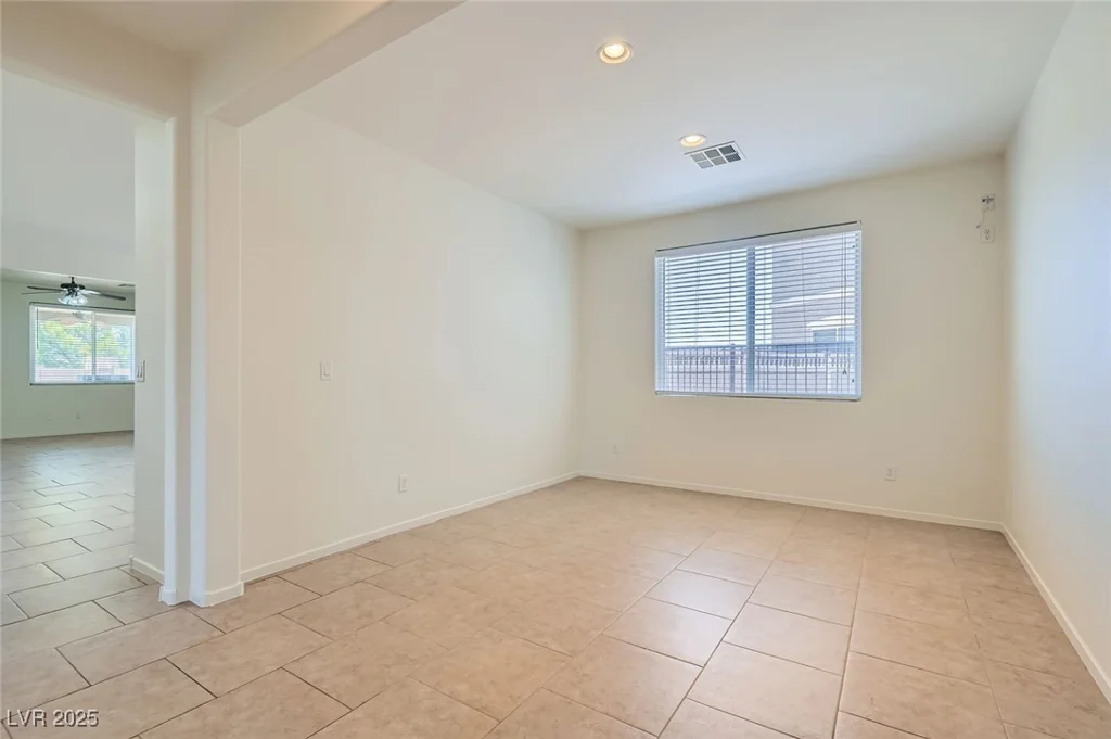 1197 Bear Head, Henderson, NV 89011
