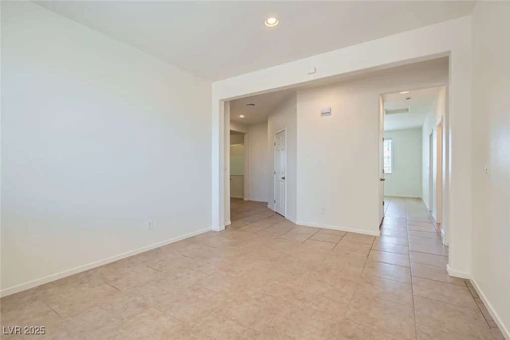 1197 Bear Head, Henderson, NV 89011