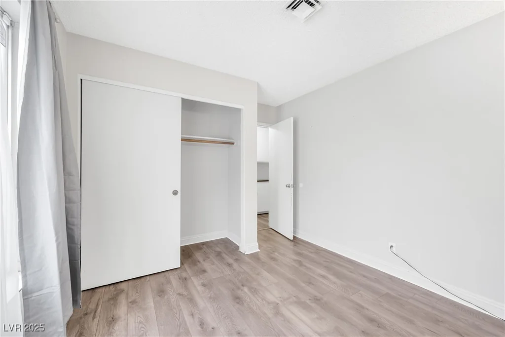 5120 Burnham, Las Vegas, NV 89119