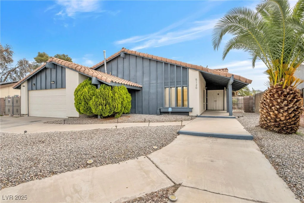 5120 Burnham, Las Vegas, NV 89119