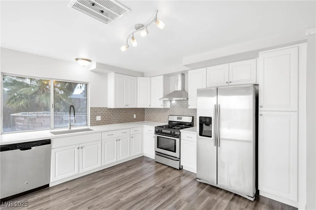 5120 Burnham, Las Vegas, NV 89119