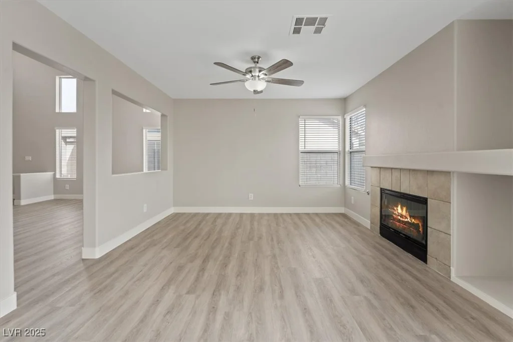 1909 Falling Tree, North Las Vegas, NV 89031