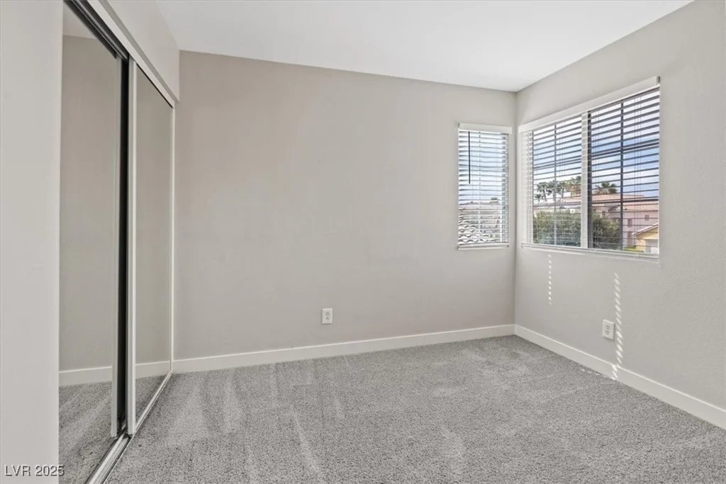 1909 Falling Tree, North Las Vegas, NV 89031