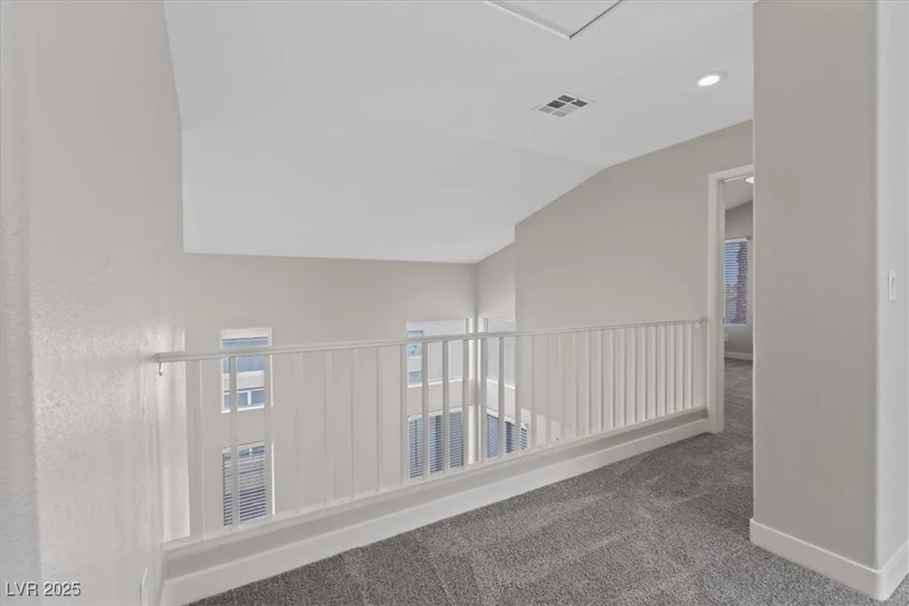 1909 Falling Tree, North Las Vegas, NV 89031