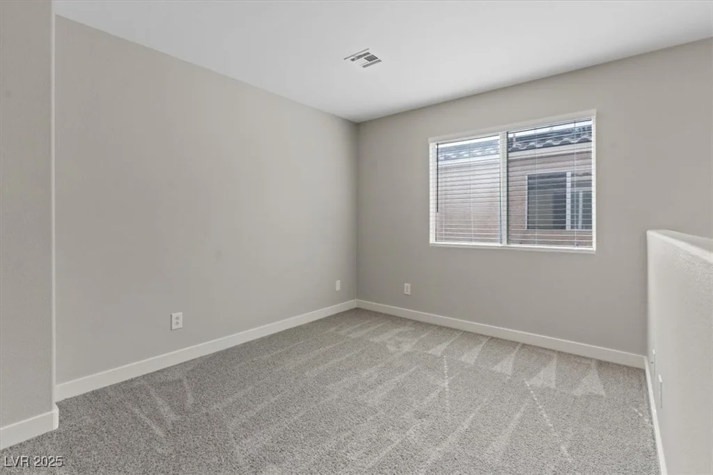 1909 Falling Tree, North Las Vegas, NV 89031