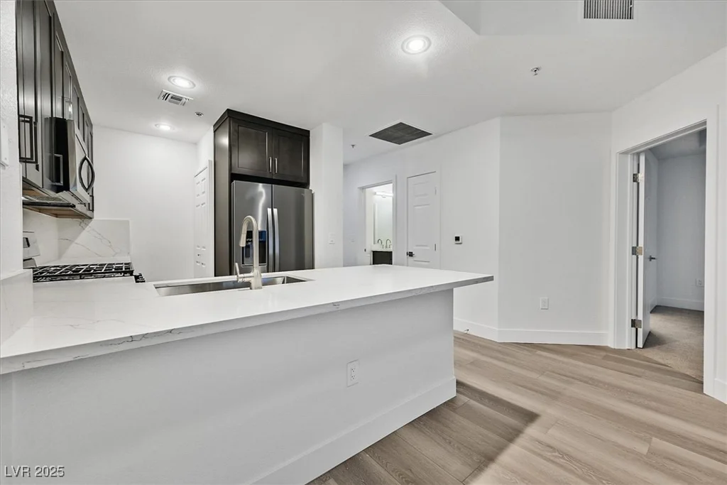 59 Agate, Las Vegas, NV 89123
