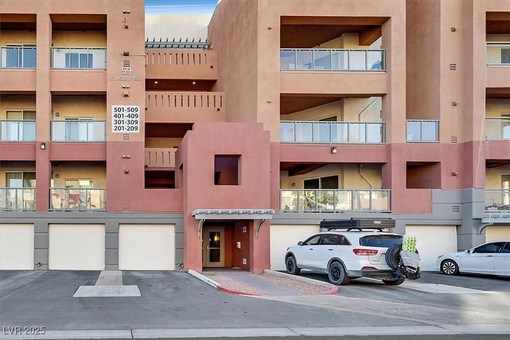 59 Agate, Las Vegas, NV 89123