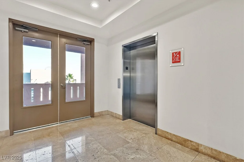 59 Agate, Las Vegas, NV 89123
