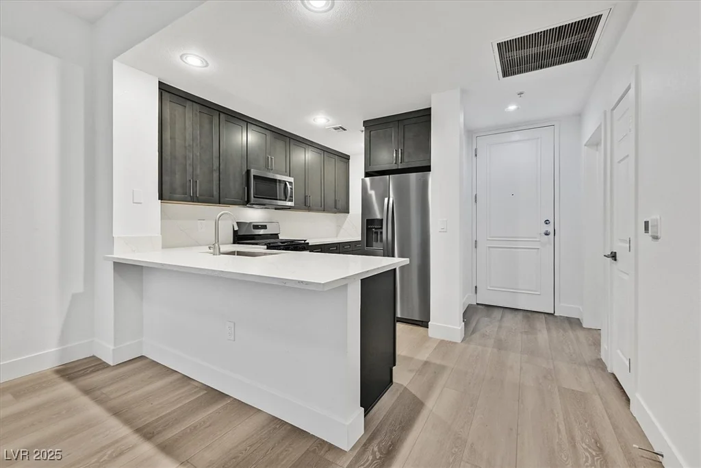 59 Agate, Las Vegas, NV 89123
