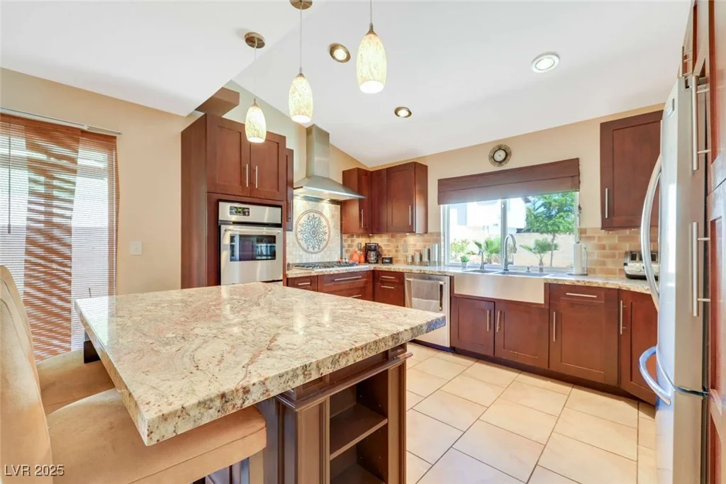 3920 Autumn, Las Vegas, NV 89120