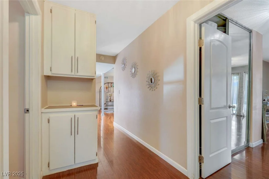 3920 Autumn, Las Vegas, NV 89120