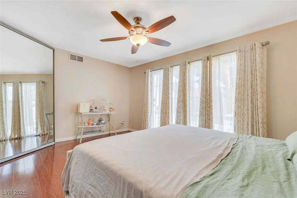 3920 Autumn, Las Vegas, NV 89120