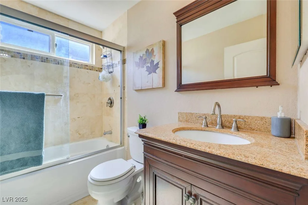 3920 Autumn, Las Vegas, NV 89120