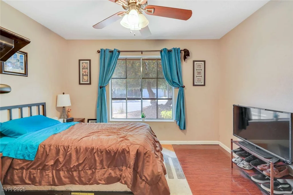 3920 Autumn, Las Vegas, NV 89120