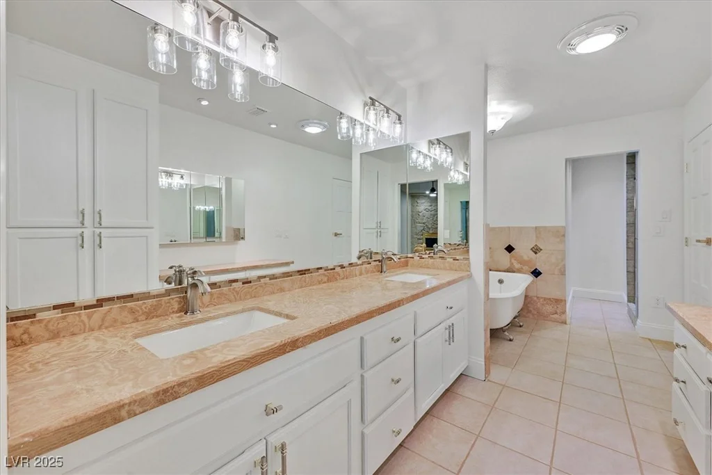 1901 Calle De Espana, Las Vegas, NV 89102