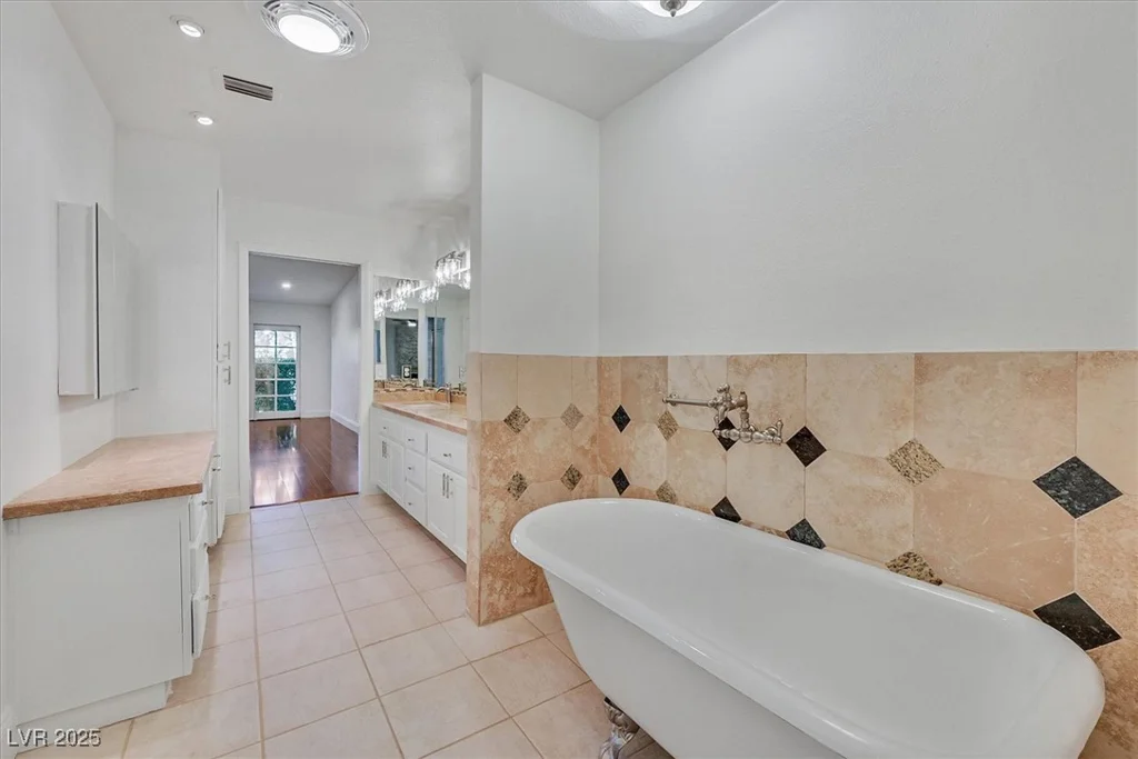 1901 Calle De Espana, Las Vegas, NV 89102