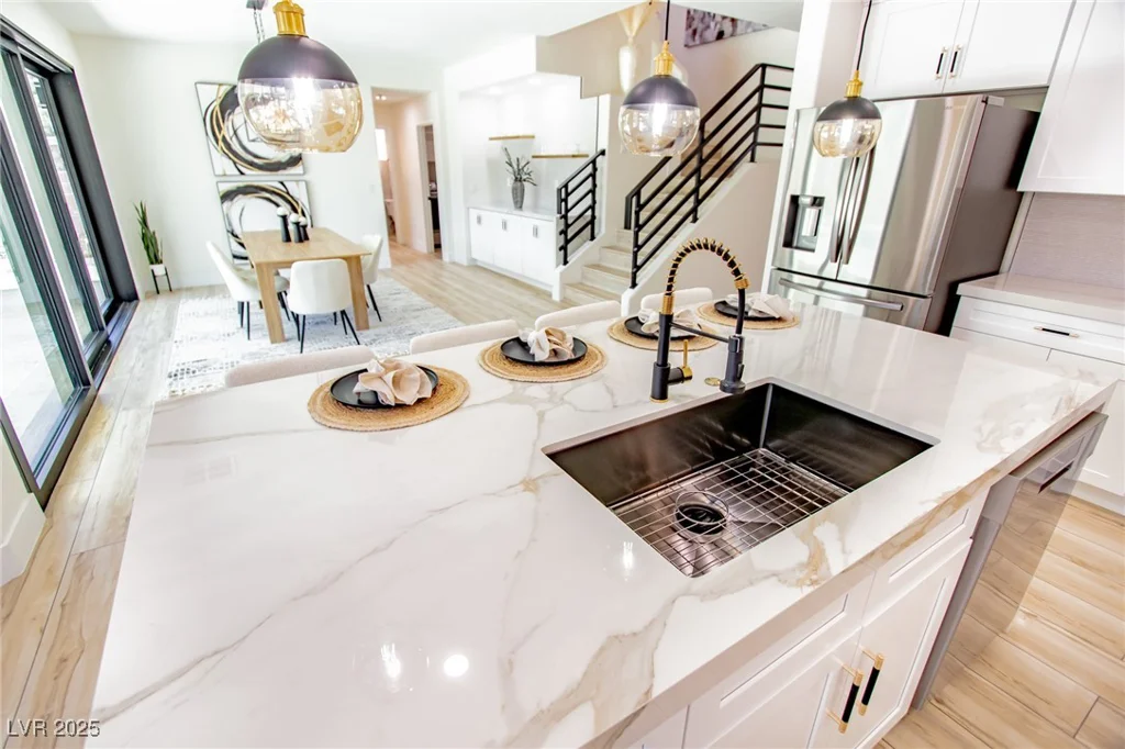 901 Sir Winston, Henderson, NV 89052