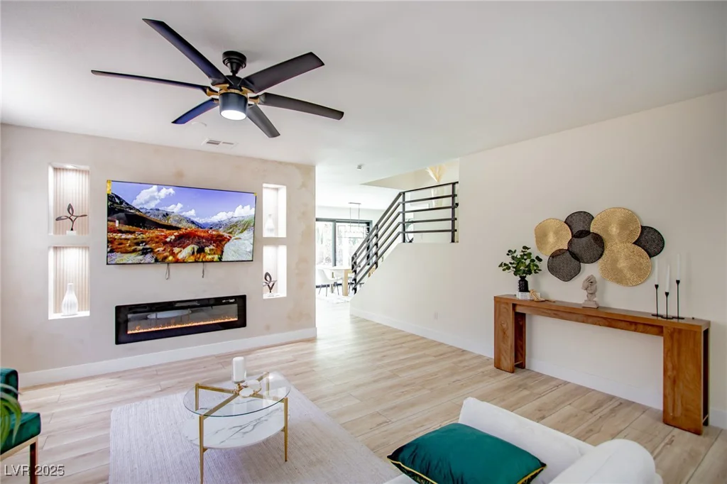 901 Sir Winston, Henderson, NV 89052