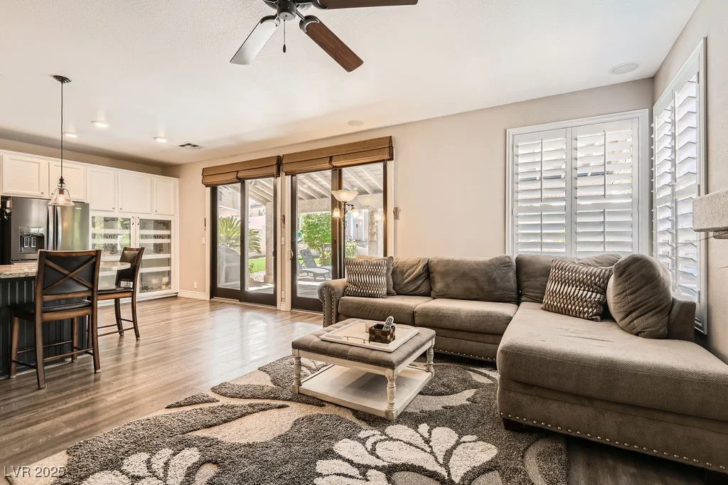 13 Cozy Glen, Henderson, NV 89074