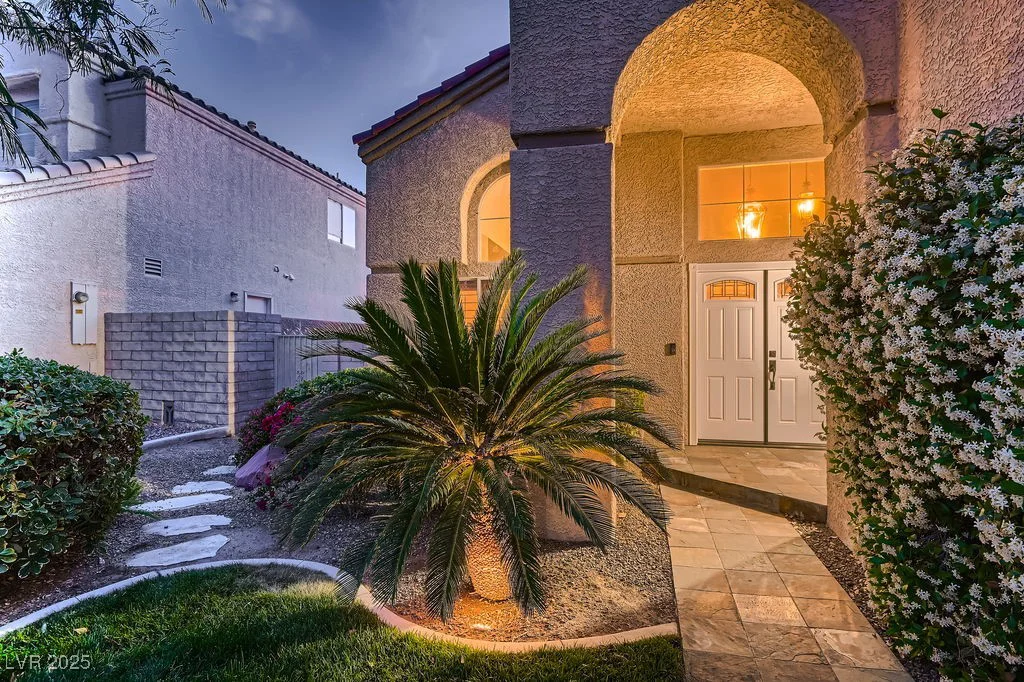 13 Cozy Glen, Henderson, NV 89074