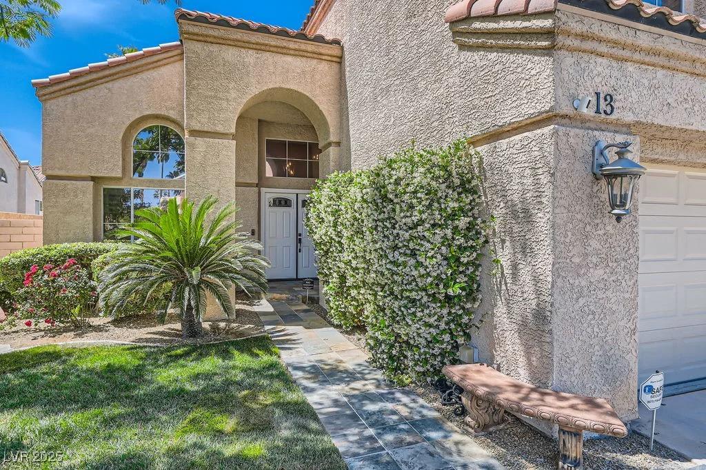 13 Cozy Glen, Henderson, NV 89074
