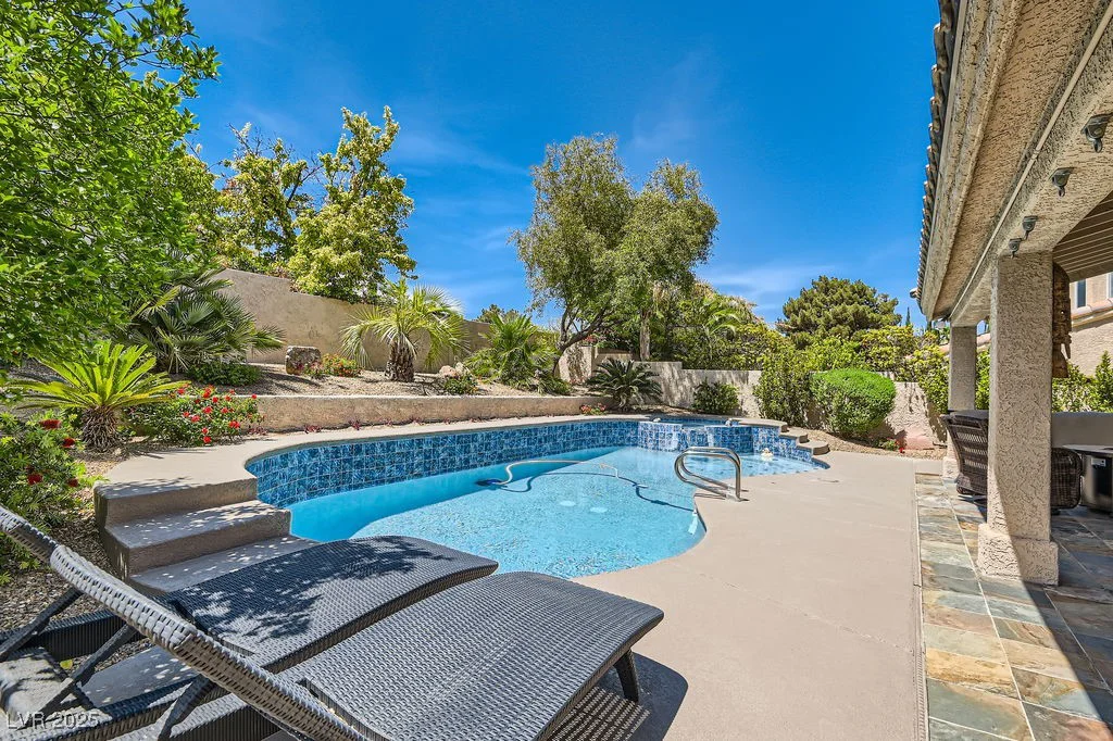 13 Cozy Glen, Henderson, NV 89074