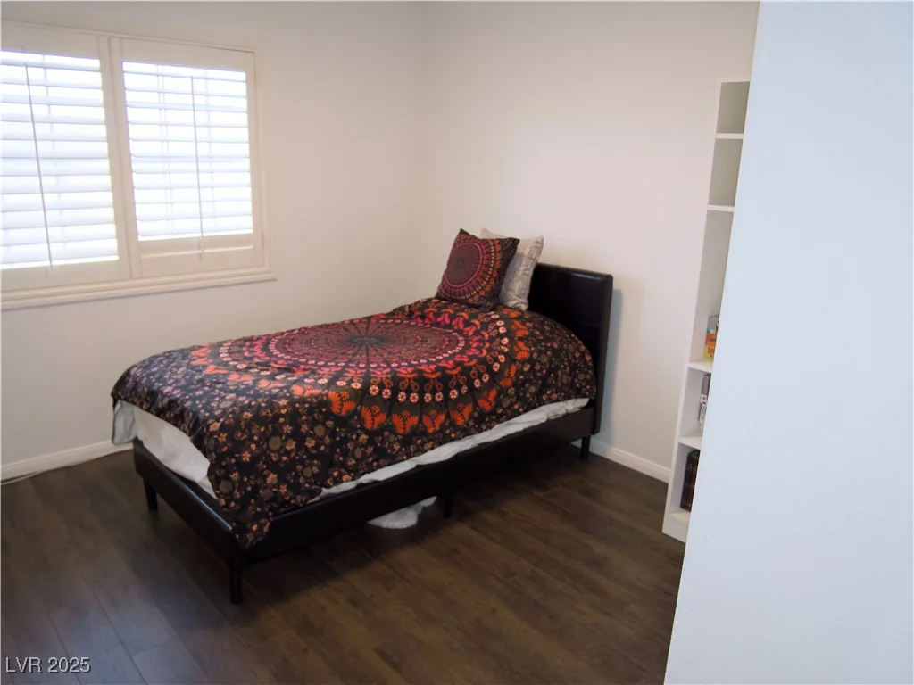 7313 Bosky Springs, Las Vegas, NV 89131