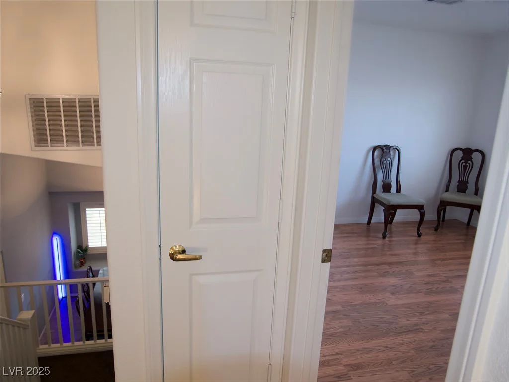 7313 Bosky Springs, Las Vegas, NV 89131