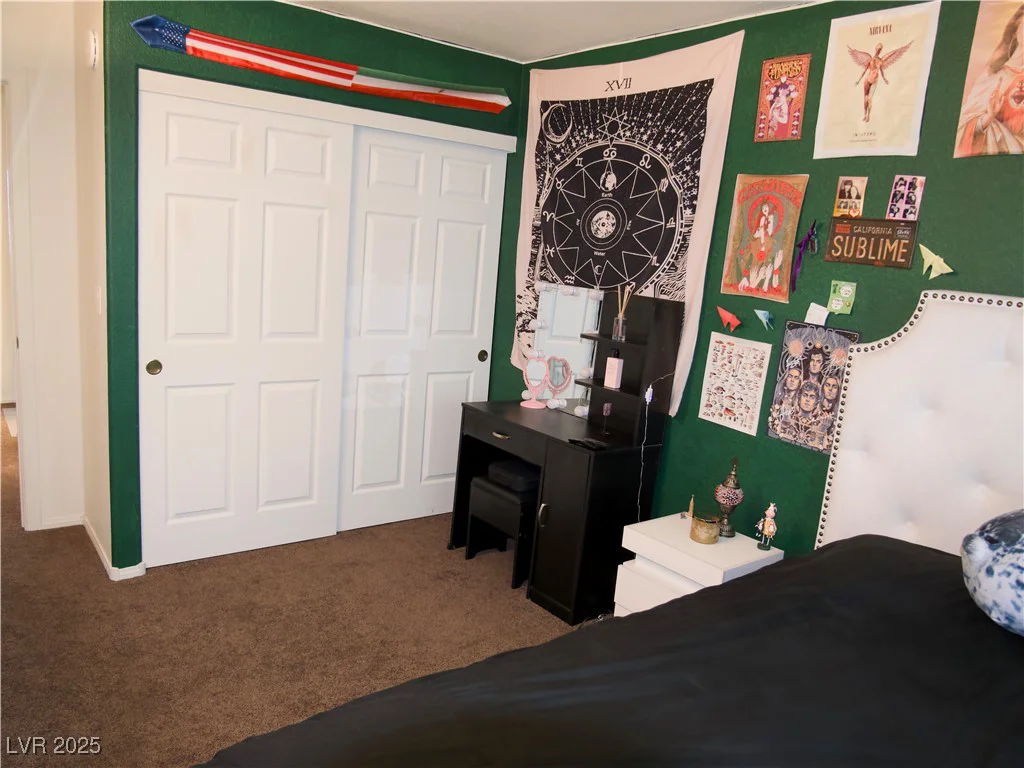 7313 Bosky Springs, Las Vegas, NV 89131