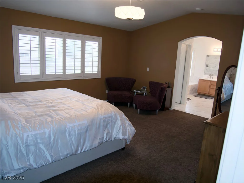 7313 Bosky Springs, Las Vegas, NV 89131