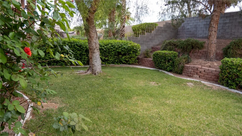 7313 Bosky Springs, Las Vegas, NV 89131
