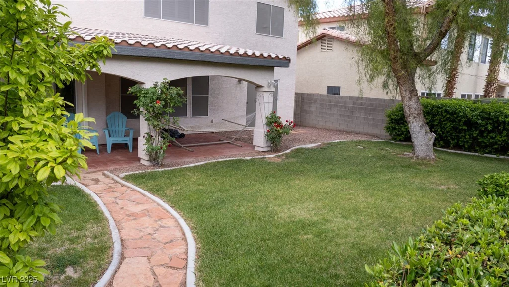 7313 Bosky Springs, Las Vegas, NV 89131