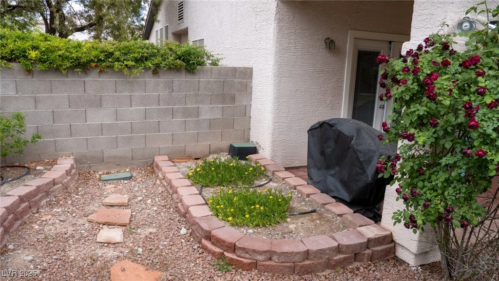 7313 Bosky Springs, Las Vegas, NV 89131