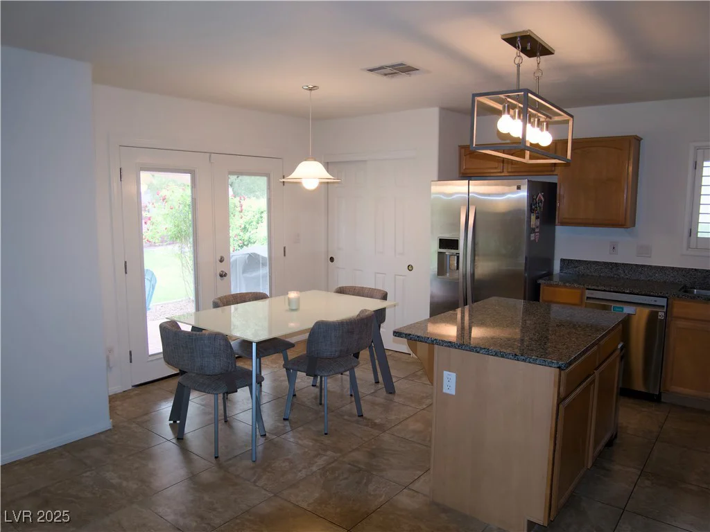 7313 Bosky Springs, Las Vegas, NV 89131