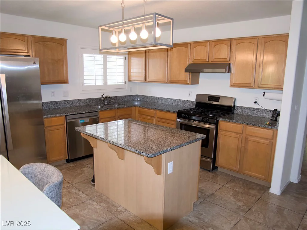 7313 Bosky Springs, Las Vegas, NV 89131