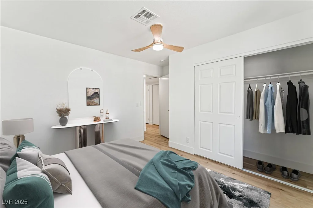 7932 Diamond Rock, Las Vegas, NV 89128