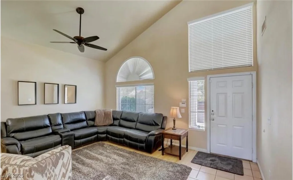 2714 Cricket Hollow, Henderson, NV 89074