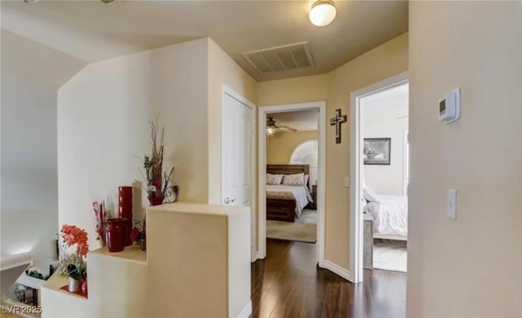 2714 Cricket Hollow, Henderson, NV 89074